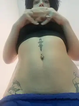 xmoira3x online show from November 4, 2025, 3:27 am