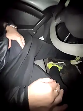 Snapshot of BISX-24 chatting on November 21, 2025, 6:34 am BISX-24 online show from November 21, 2025, 6:34 am