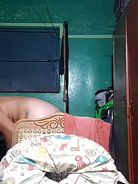 Snapshot of Cris29_84 chatting on November 29, 2025, 8:39 am Cris29 84 online show from November 29, 2025, 8:39 am