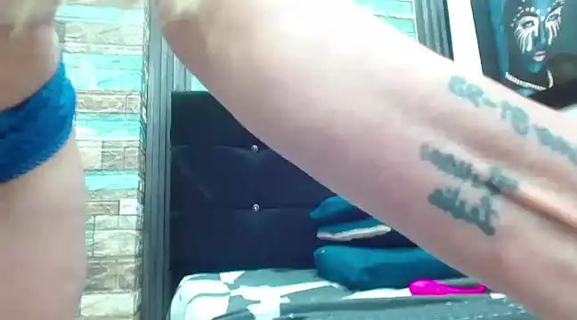 chicholina bigtits online show from January 24, 2025, 11:34 pm