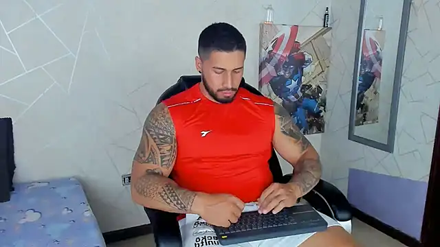 Snapshot of Cristian_Walker chatting on February 7, 2025, 8:53 pm Cristian Walker online show from February 7, 2025, 8:53 pm