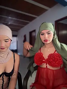 Snapshot of lalilamassu1 chatting on November 16, 2025, 6:57 pm lalilamassu1 online show from November 16, 2025, 6:57 pm