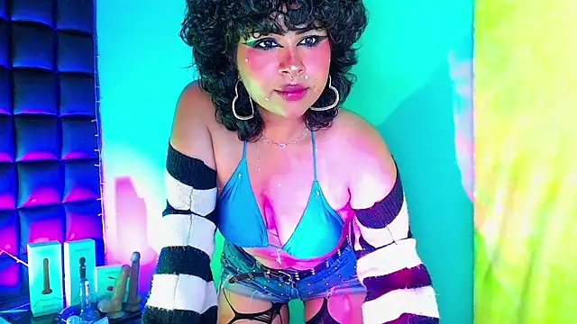 kuromi69 online show from January 12, 2025, 12:44 pm