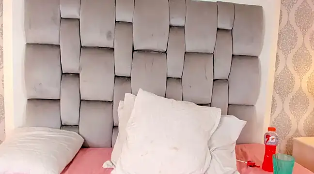 Sara  Williams online show from February 3, 2025, 6:56 am