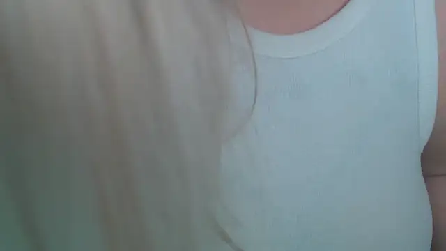 Cadence Lux online show from December 21, 2024, 9:44 am