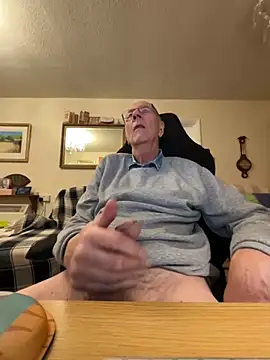 cutaboverest online show from November 28, 2025, 5:15 pm