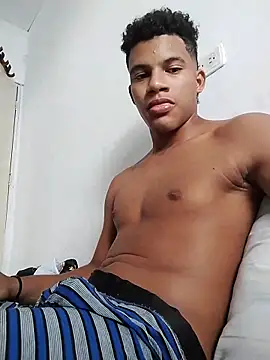 Gutierrez6383 online show from March 14, 2025, 8:06 pm