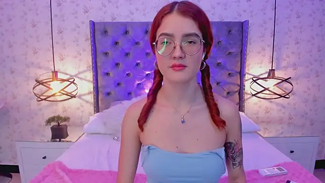 Snapshot of MiaWinx chatting on January 9, 2025, 1:18 am MiaWinx online show from January 9, 2025, 1:18 am