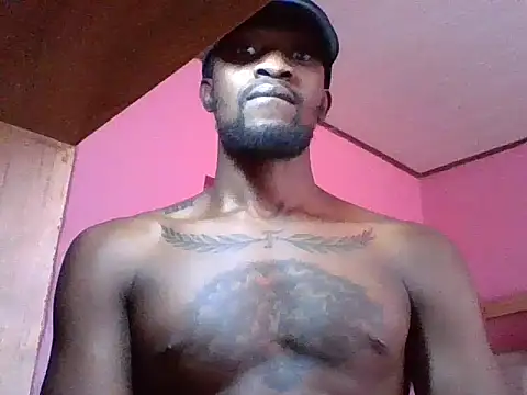 Snapshot of Tonedom chatting on October 17, 2025, 10:07 am Tonedom online show from October 17, 2025, 10:07 am