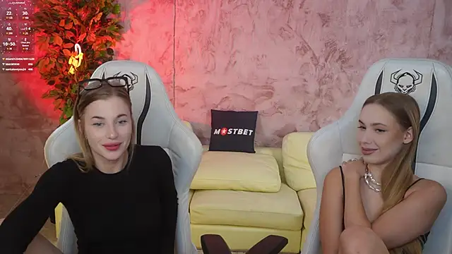 Linda054 online show from December 9, 2024, 4:58 pm