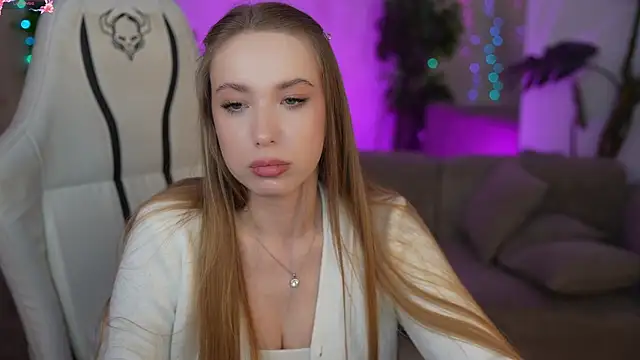 Linda054 online show from March 3, 2025, 8:16 am