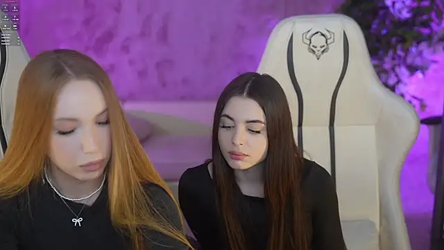 Linda054 online show from March 14, 2025, 3:36 pm