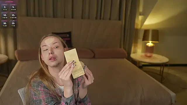 Linda054 online show from November 20, 2025, 1:28 am