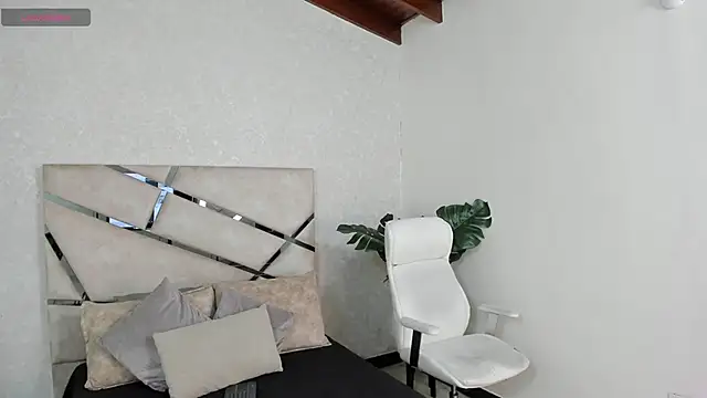 mike belle online show from January 29, 2025, 10:01 pm