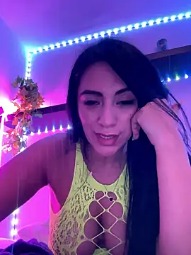 Snapshot of tamara_jay chatting on December 7, 2024, 4:53 am tamara jay online show from December 7, 2024, 4:53 am