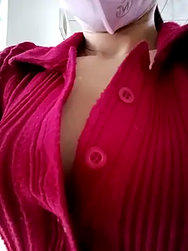 Snapshot of ___Erin___ chatting on February 28, 2025, 3:37 am Erin online show from February 28, 2025, 3:37 am