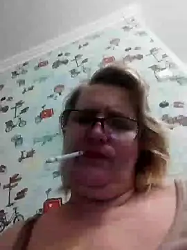 Snapshot of Forest-Lady chatting on December 15, 2024, 1:22 pm Forest-Lady online show from December 15, 2024, 1:22 pm
