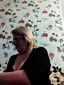 Snapshot of Forest-Lady chatting on December 26, 2024, 3:42 pm Forest-Lady online show from December 26, 2024, 3:42 pm