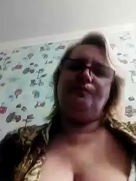 Snapshot of Forest-Lady chatting on January 3, 2025, 12:19 pm Forest-Lady online show from January 3, 2025, 12:19 pm