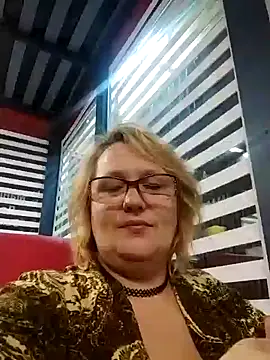 Snapshot of Forest-Lady chatting on January 17, 2025, 5:30 pm Forest-Lady online show from January 17, 2025, 5:30 pm