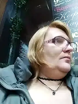 Snapshot of Forest-Lady chatting on January 25, 2025, 6:13 pm Forest-Lady online show from January 25, 2025, 6:13 pm