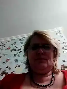Snapshot of Forest-Lady chatting on February 5, 2025, 6:48 pm Forest-Lady online show from February 5, 2025, 6:48 pm