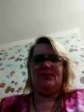 Snapshot of Forest-Lady chatting on February 16, 2025, 3:38 pm Forest-Lady online show from February 16, 2025, 3:38 pm