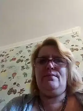 Snapshot of Forest-Lady chatting on February 23, 2025, 11:44 am Forest-Lady online show from February 23, 2025, 11:44 am