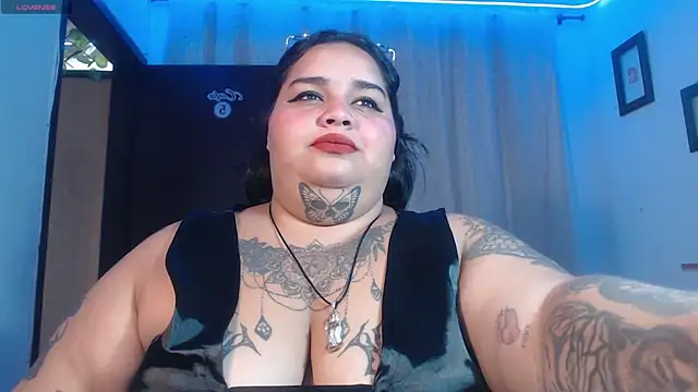 VeronikCuhubby online show from March 14, 2025, 12:29 pm