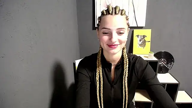 Snapshot of lady_olivia_ chatting on October 10, 2025, 1:32 pm lady olivia online show from October 10, 2025, 1:32 pm