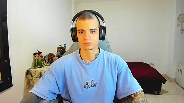 Balo lovers online show from March 13, 2025, 2:01 pm