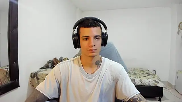 Balo lovers online show from November 4, 2025, 3:55 pm