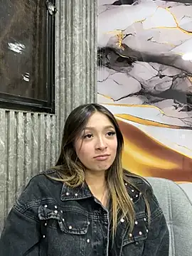 Snapshot of Victoria_Adams14 chatting on November 26, 2025, 2:23 am Victoria Adams14 online show from November 26, 2025, 2:23 am