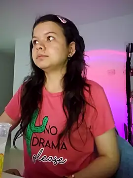 azumiichan online show from January 14, 2025, 12:33 am