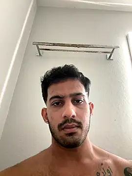 Notahuman1082 online show from December 5, 2025, 8:01 am