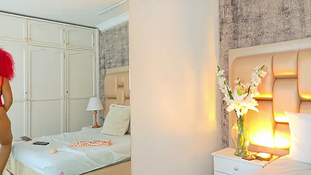 RubyRossel online show from November 15, 2025, 1:07 pm