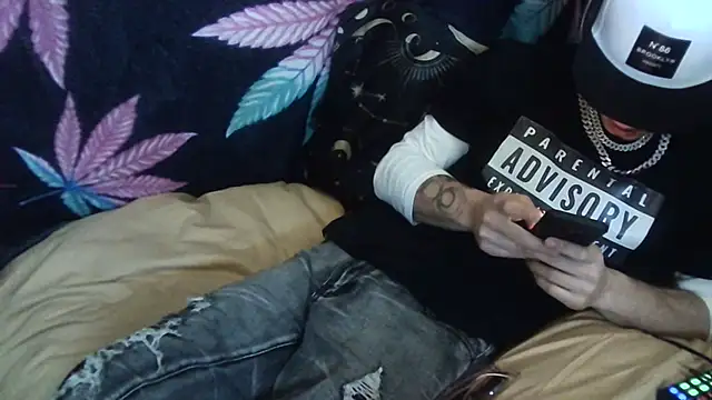 --D-a-D-D-y- online show from January 13, 2025, 7:53 pm