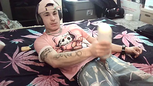 --D-a-D-D-y- online show from February 12, 2025, 7:45 pm