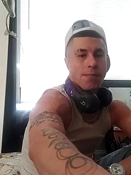 --D-a-D-D-y- online show from February 15, 2025, 10:42 pm