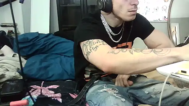 --D-a-D-D-y- online show from March 9, 2025, 4:22 pm