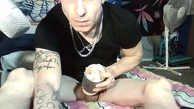 --D-a-D-D-y- online show from October 9, 2025, 12:47 pm