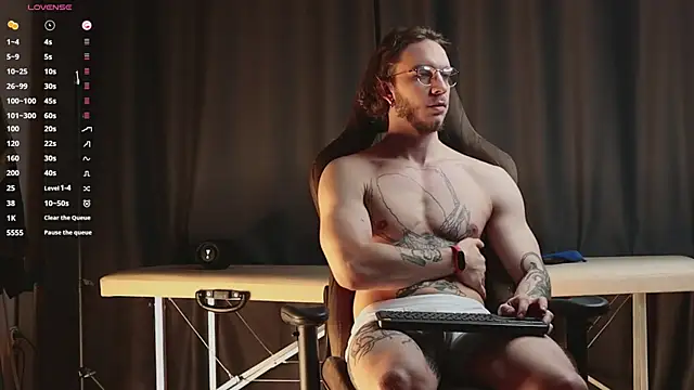 pleasure8869 online show from February 1, 2025, 4:14 am