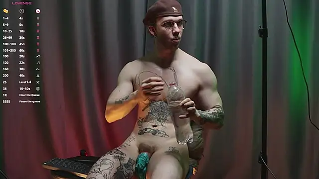 pleasure8869 online show from March 18, 2025, 8:03 am