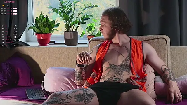 pleasure8869 online show from September 30, 2025, 2:33 pm