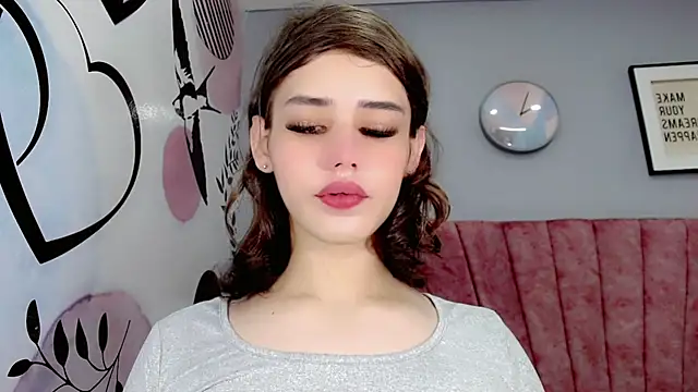Snapshot of ValeriaAguilar chatting on December 8, 2024, 3:13 pm ValeriaAguilar online show from December 8, 2024, 3:13 pm