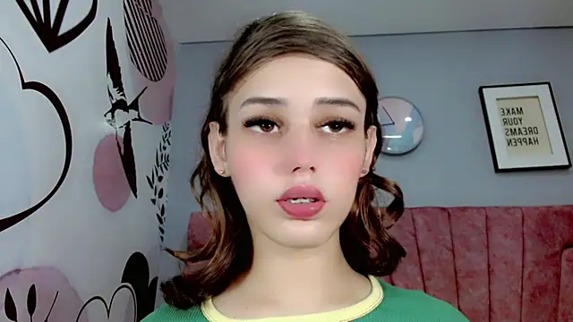 Snapshot of ValeriaAguilar chatting on January 7, 2025, 8:21 pm ValeriaAguilar online show from January 7, 2025, 8:21 pm