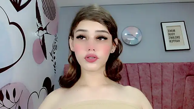 Snapshot of ValeriaAguilar chatting on January 15, 2025, 7:55 pm ValeriaAguilar online show from January 15, 2025, 7:55 pm