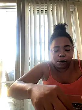 Snapshot of JCCaramelbarbie1 chatting on September 30, 2025, 3:28 pm JCCaramelbarbie1 online show from September 30, 2025, 3:28 pm