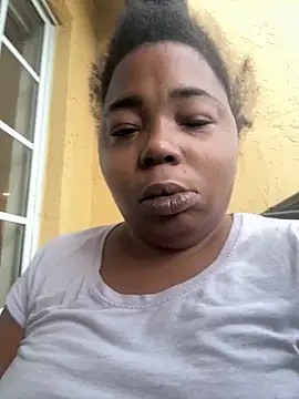 Snapshot of JCCaramelbarbie1 chatting on October 6, 2025, 12:02 pm JCCaramelbarbie1 online show from October 6, 2025, 12:02 pm