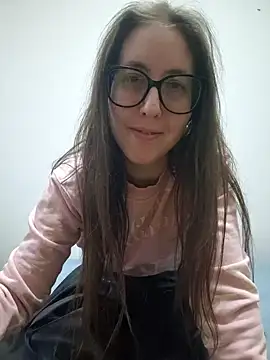 Snapshot of Sarah459 chatting on December 7, 2024, 9:11 pm Sarah459 online show from December 7, 2024, 9:11 pm